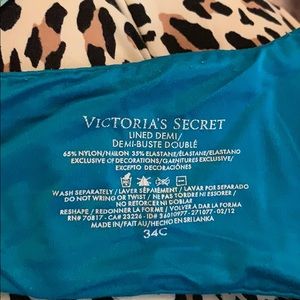 7 push-up Victoria secret bras